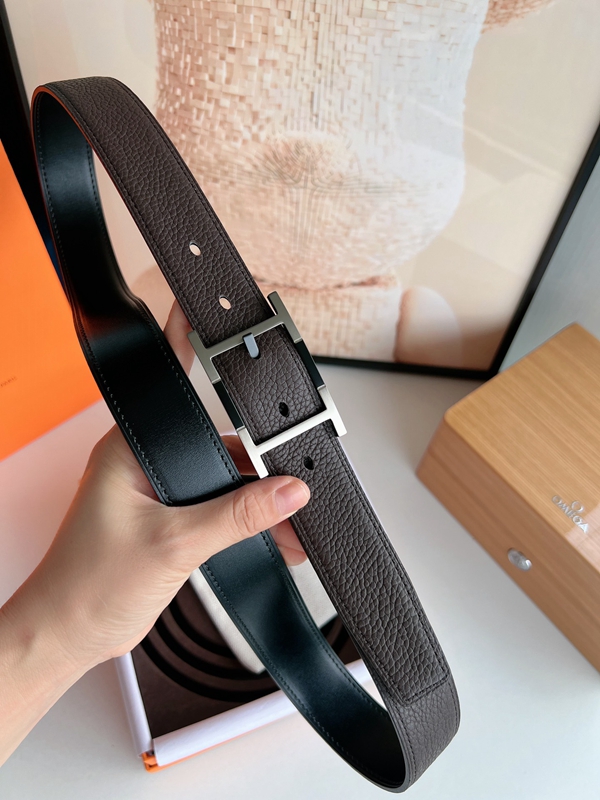 エルメスベルト正面デザイン